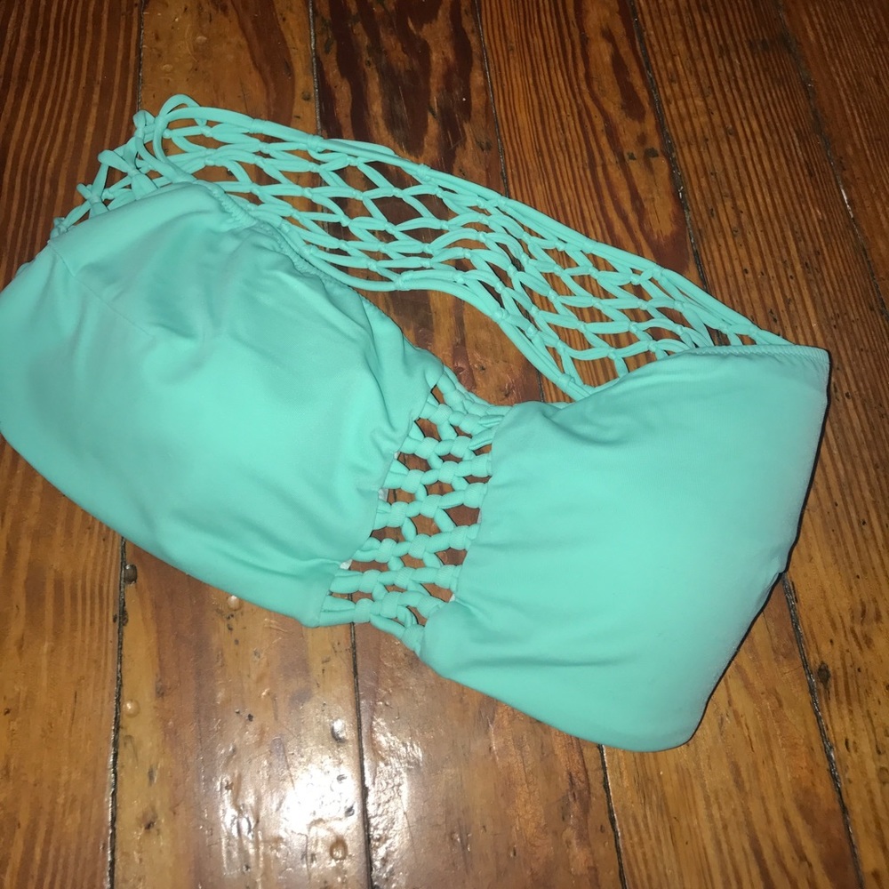 Bikini top