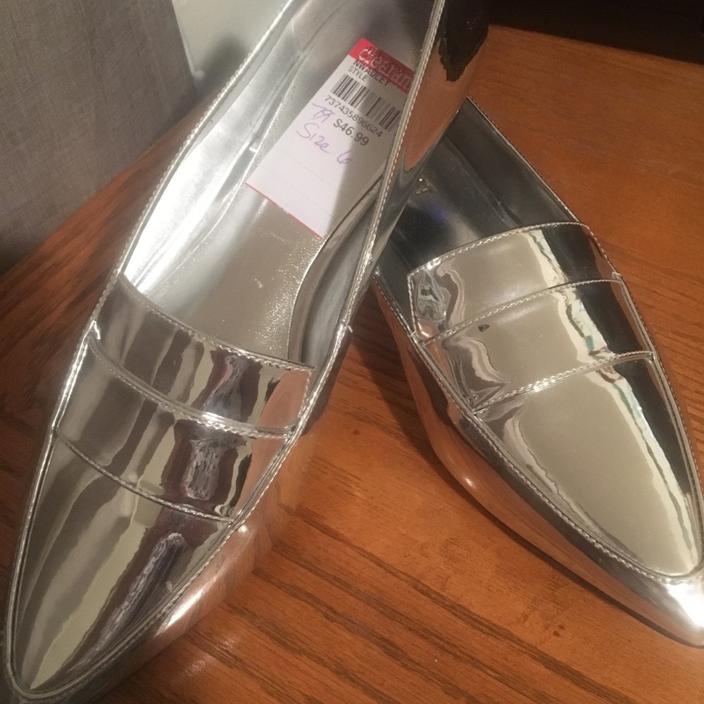 Nine West Silver Metallic Loafers