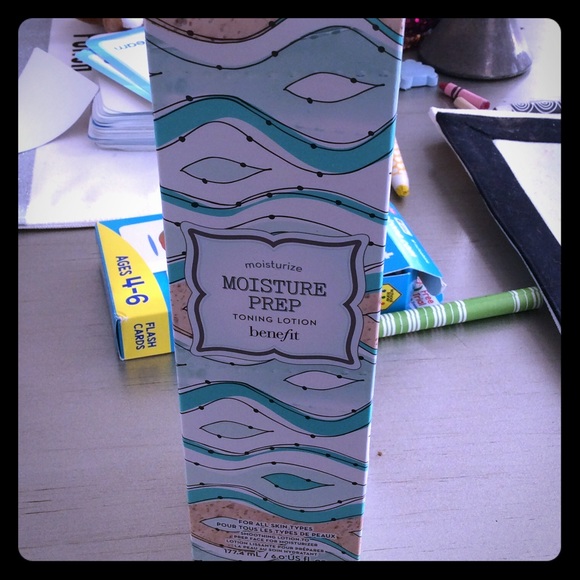Benefit Other - Benefit moisture prep toning lotion
