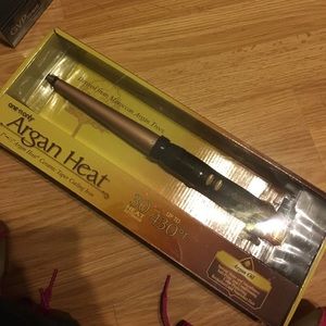 One 'N Only Wand Curler