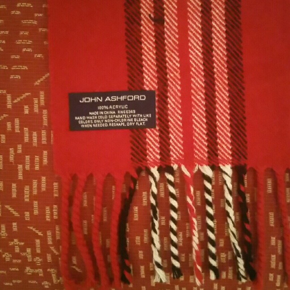 JOHN ASHFORD SCARF - Picture 2 of 3