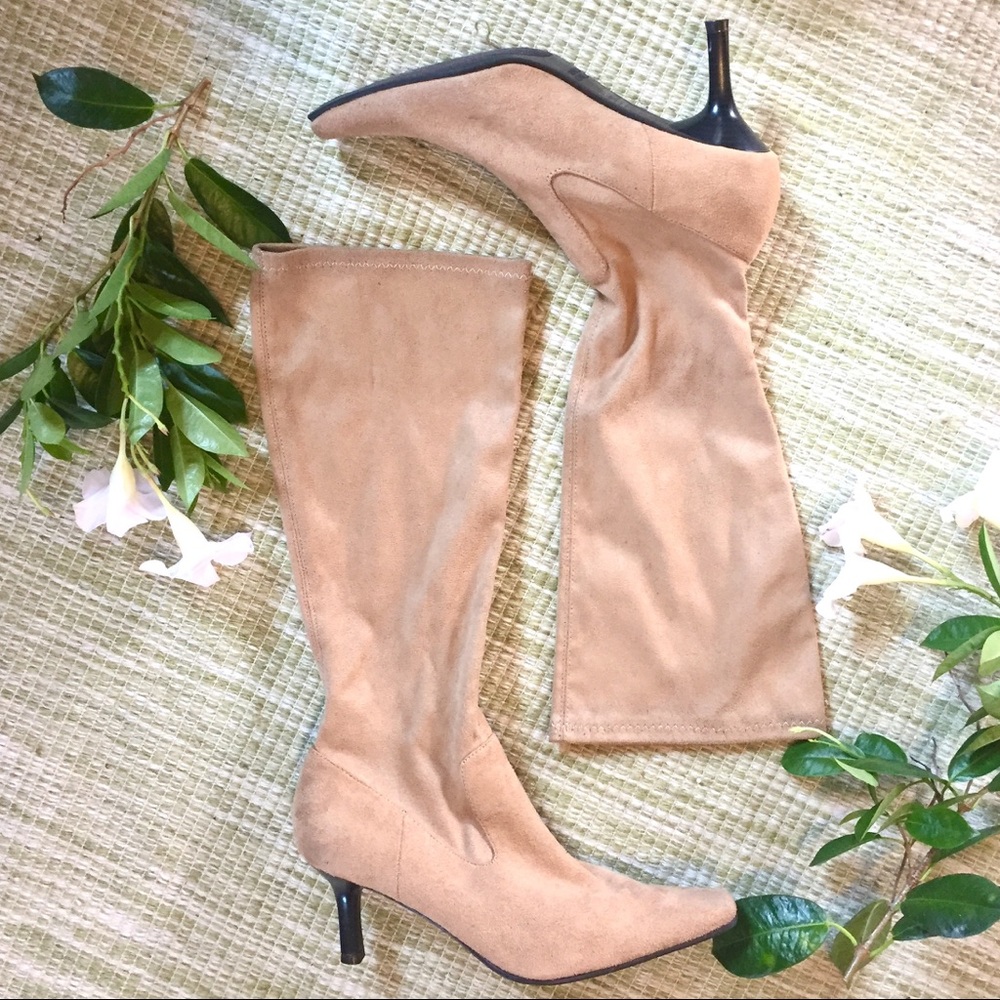 Never Worn! Tan Heeled Boots