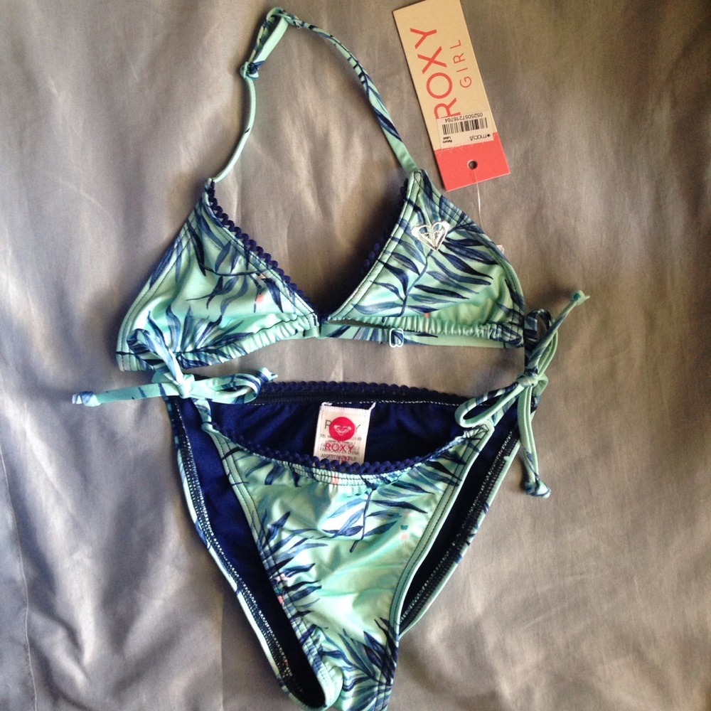 NWT ROXY GIRL SWIM SUIT