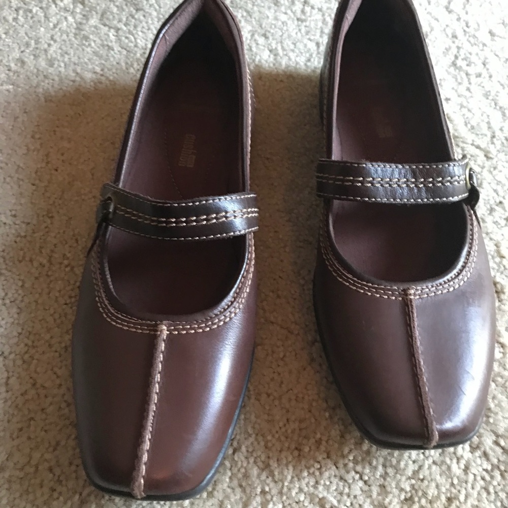 Clark's Brown Casual Shoe sz 11 Women