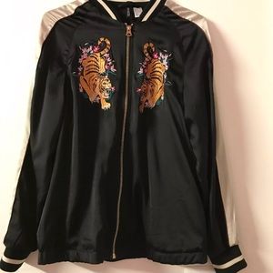 Bomber jacket SOLLDDDDD