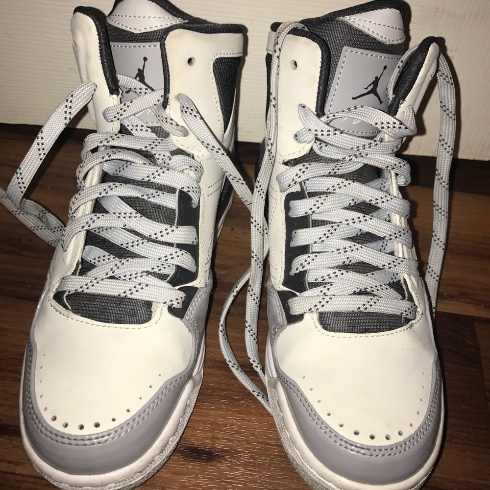 SOLD Nike Air Jordan Flight Grey/Blk/Wht Size 4.5