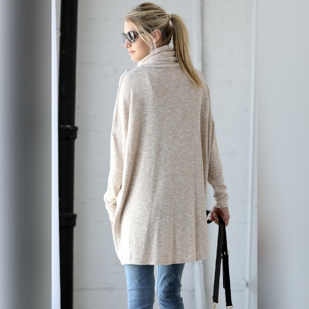 SOLD OUT • Brooklyn Tunic - Picture 2 of 4