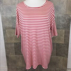 Small LuLaRoe Irma Tunic