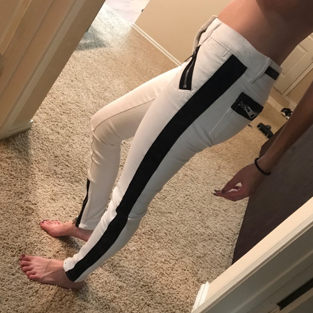 NWOT low rise Express white skinny jeans