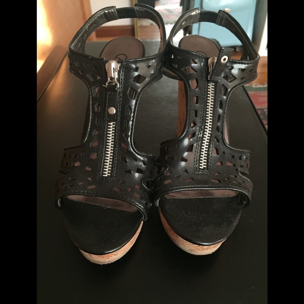 Carlos Santana Wedges