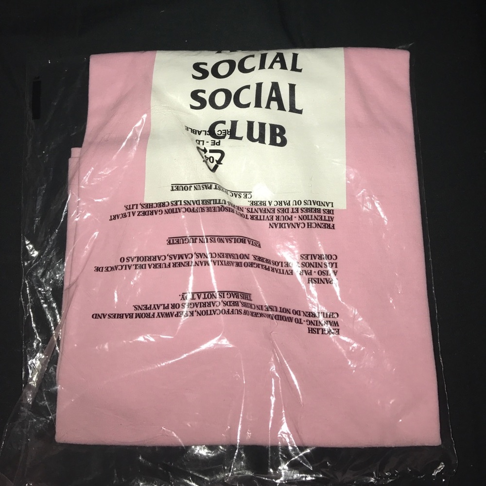 Anti Social Social Club Pink Tee Small