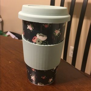 Ceramic travel mug