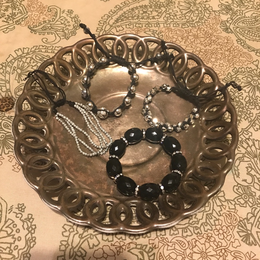 Lot of 4 bracelets