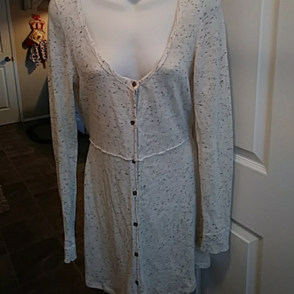 Adorable Free people sweater