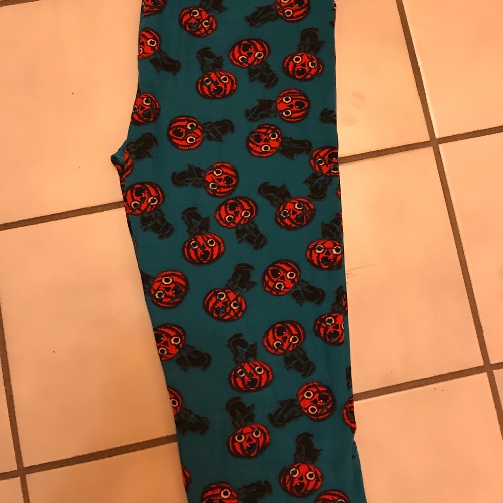 Lularoe Halloween leggings 🎃
