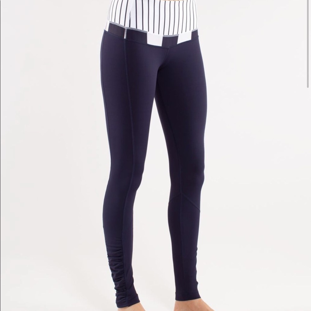 4 Lululemon spirit tight ii indigo