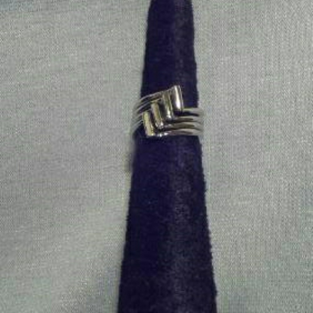 Silver Zag Stackable Ring