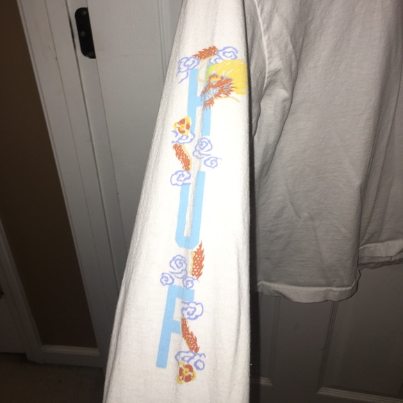 Stylish long sleeve tee - Picture 2 of 3