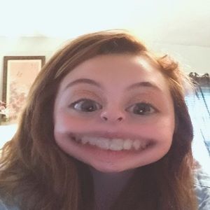 Meet your Posher, Natalie