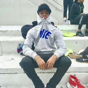 Meet your Posher, Alexander