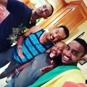 Meet your Posher, Tewode