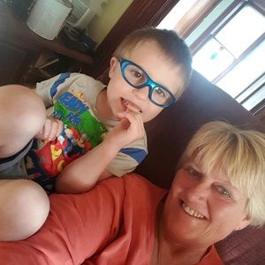 Meet your Posher, Kim