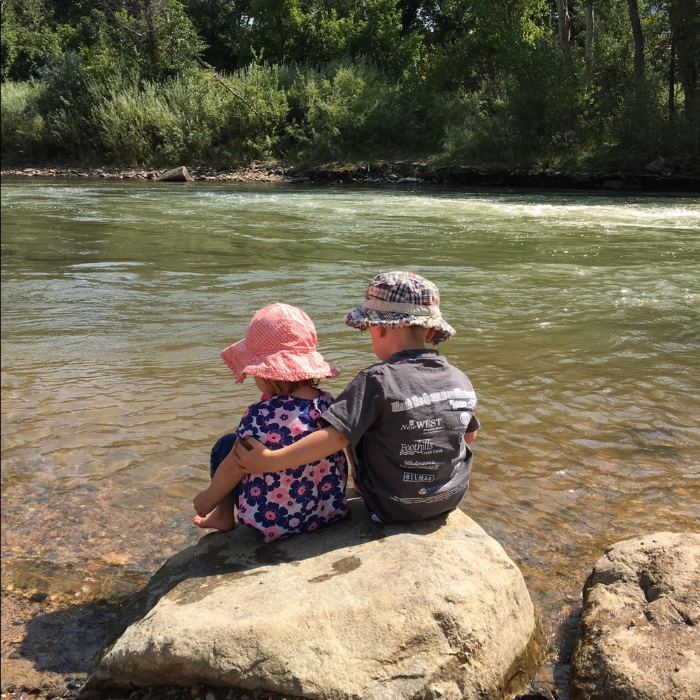 Meet your Posher, Eva