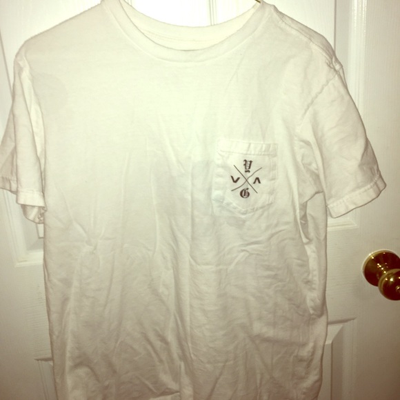 RVCA shirt - Picture 1 of 3