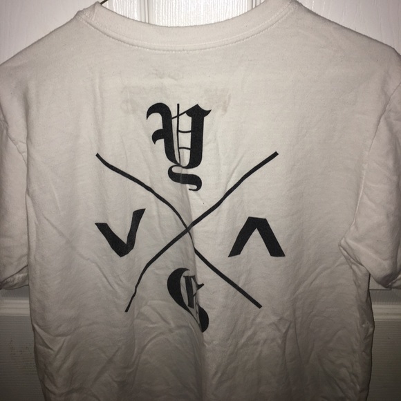 RVCA shirt - Picture 3 of 3