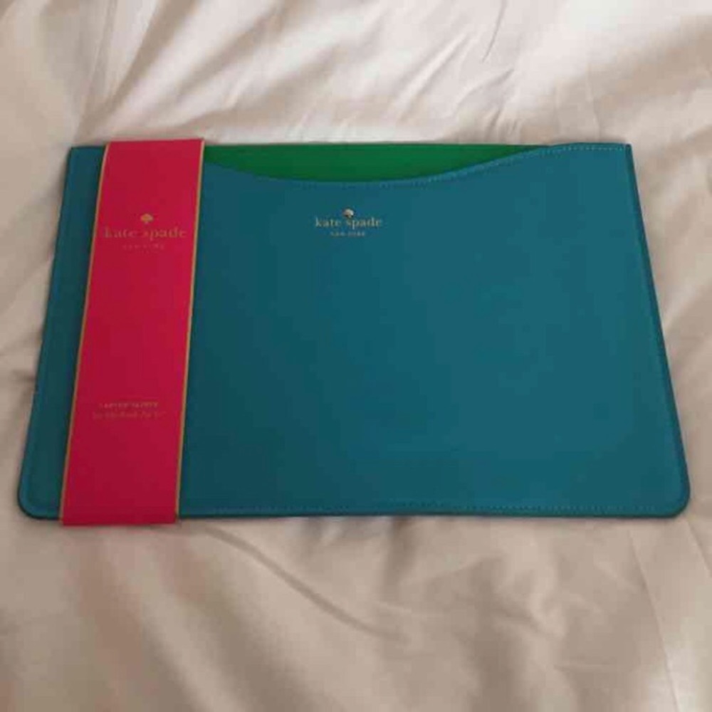 Kate Spade MacBook Laptop Sleeve 🌟