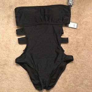 Mossimo One-piece bathing suit with cutouts