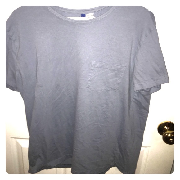 Divided shirt - Picture 1 of 2