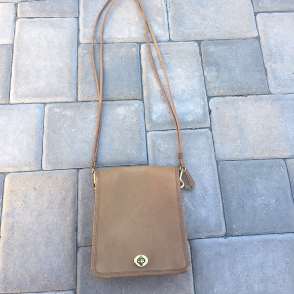 Coach Handbags - Vintage Coach satchel bag
