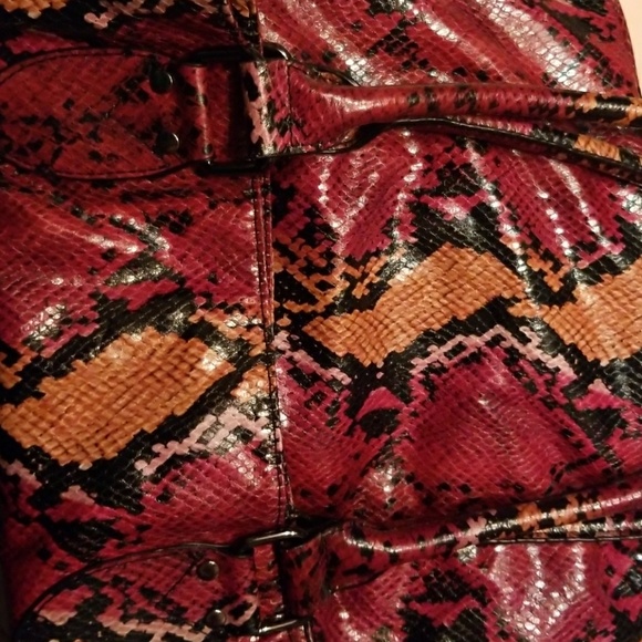 Purse - Picture 3 of 3