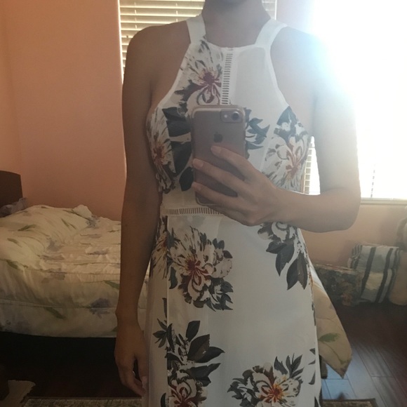 New Boho Floral Dress. Sz Small - Picture 3 of 8