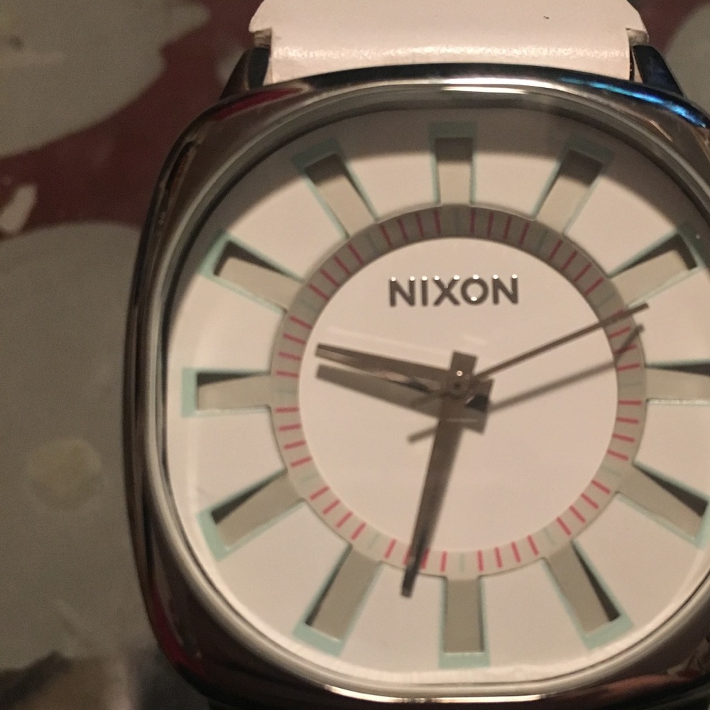Nixon Revolver watch