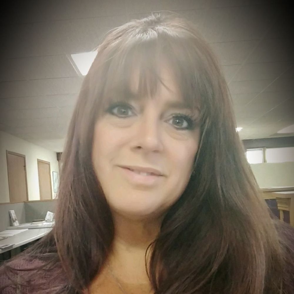 Meet your Posher, Monica