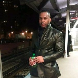 Meet your Posher, Deon