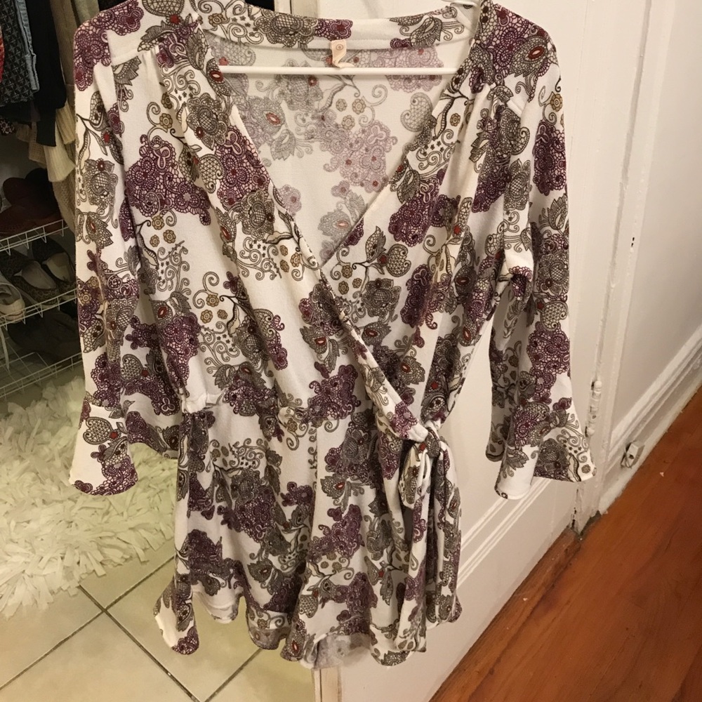 Patterned romper