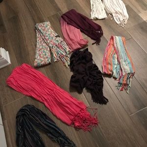 Scarf lot (7 total)