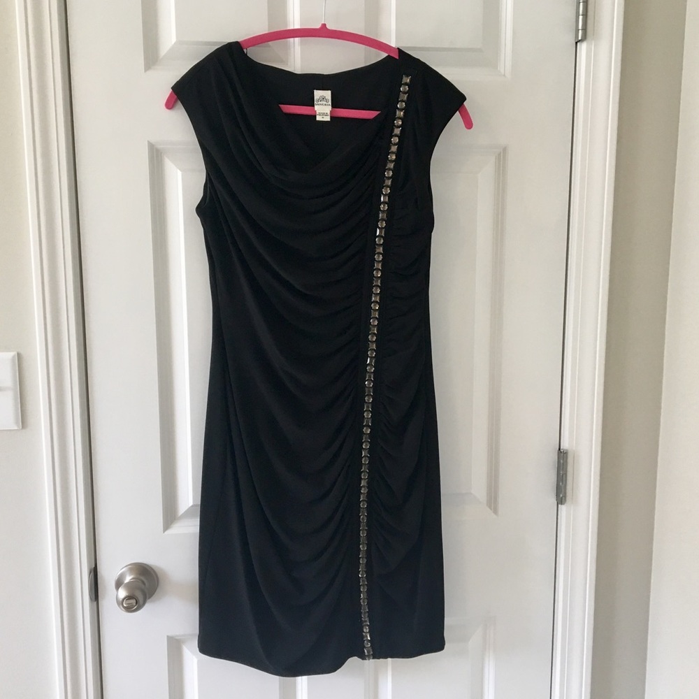 Sangria little black dress size 6