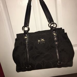Black Coach purse 💜