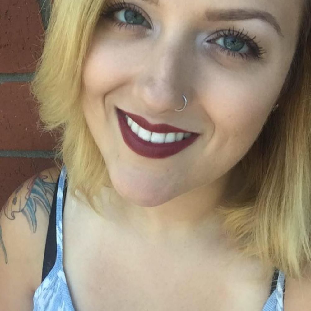 Meet your Posher, Lauren