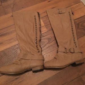 Never worn boots!!!