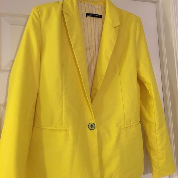 canary yellow coat