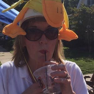 Meet your Posher, Brenda