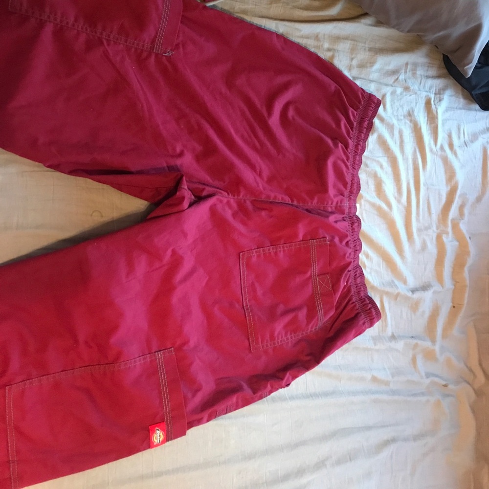 Men’s Dickies scrubs