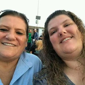 Meet your Posher, Pamela