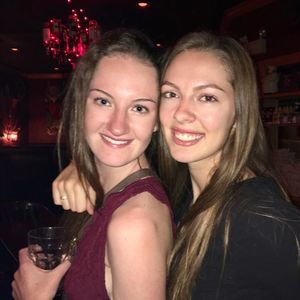 Meet your Posher, Caroline