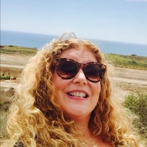 Meet your Posher, Cheryl